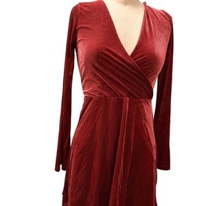 Express// Velvet dress // flare  sleeves // witchy dress